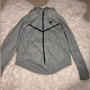 Kids x-large Nike tech